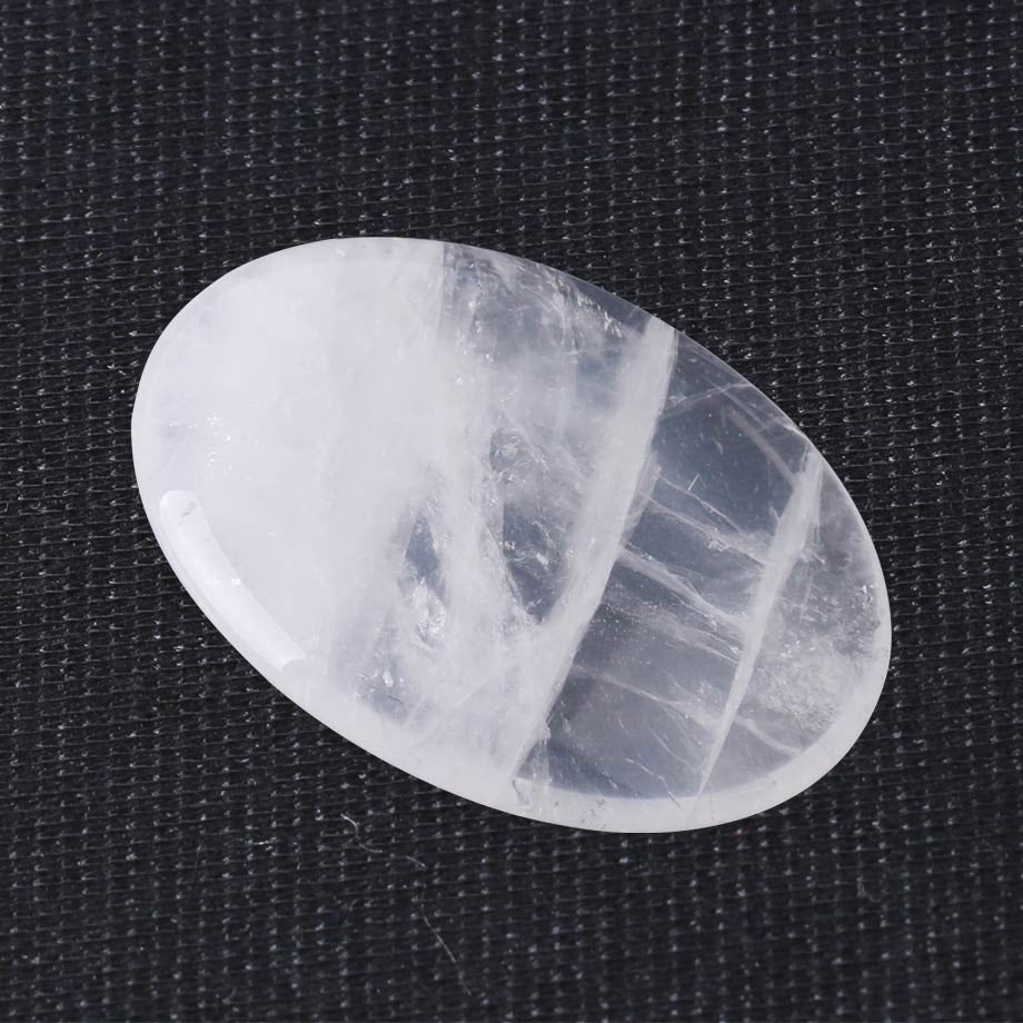 Pietre di cristallo per la preoccupazione: quarzo, ametista, ossidiana e opalite