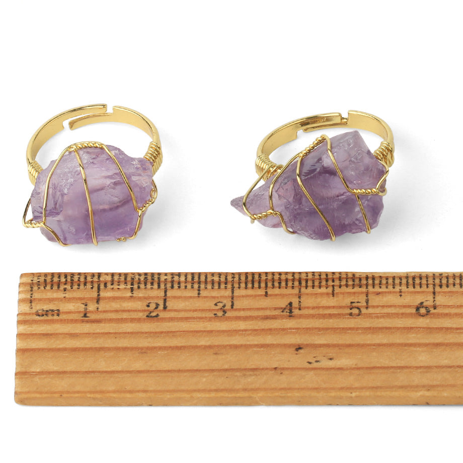 Anillo de cristal crudo envuelto en alambre - Tamaño ajustable