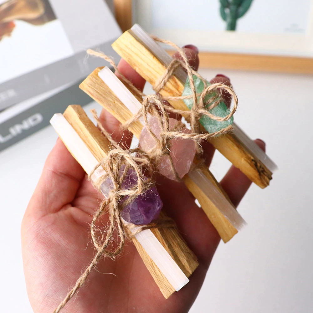 Mini paquete de limpieza con cristales: Palo Santo + Selenita