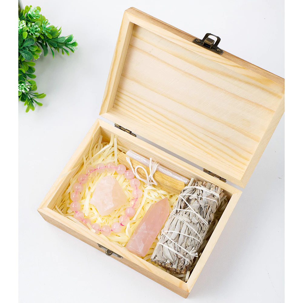 Only Good Vibes - Crystal Cleansing Gift Set with Sage, Selenite &amp; Palo Santo