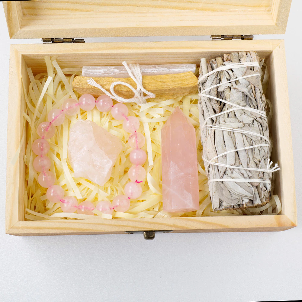 Only Good Vibes - Crystal Cleansing Gift Set with Sage, Selenite &amp; Palo Santo