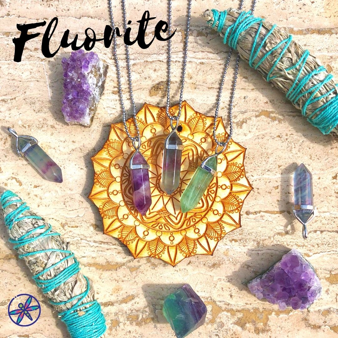 Conjunto de collar de cristal de fluorita 
